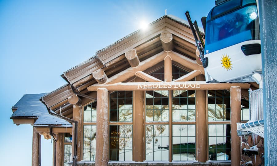 needles-lodge-with-gondola