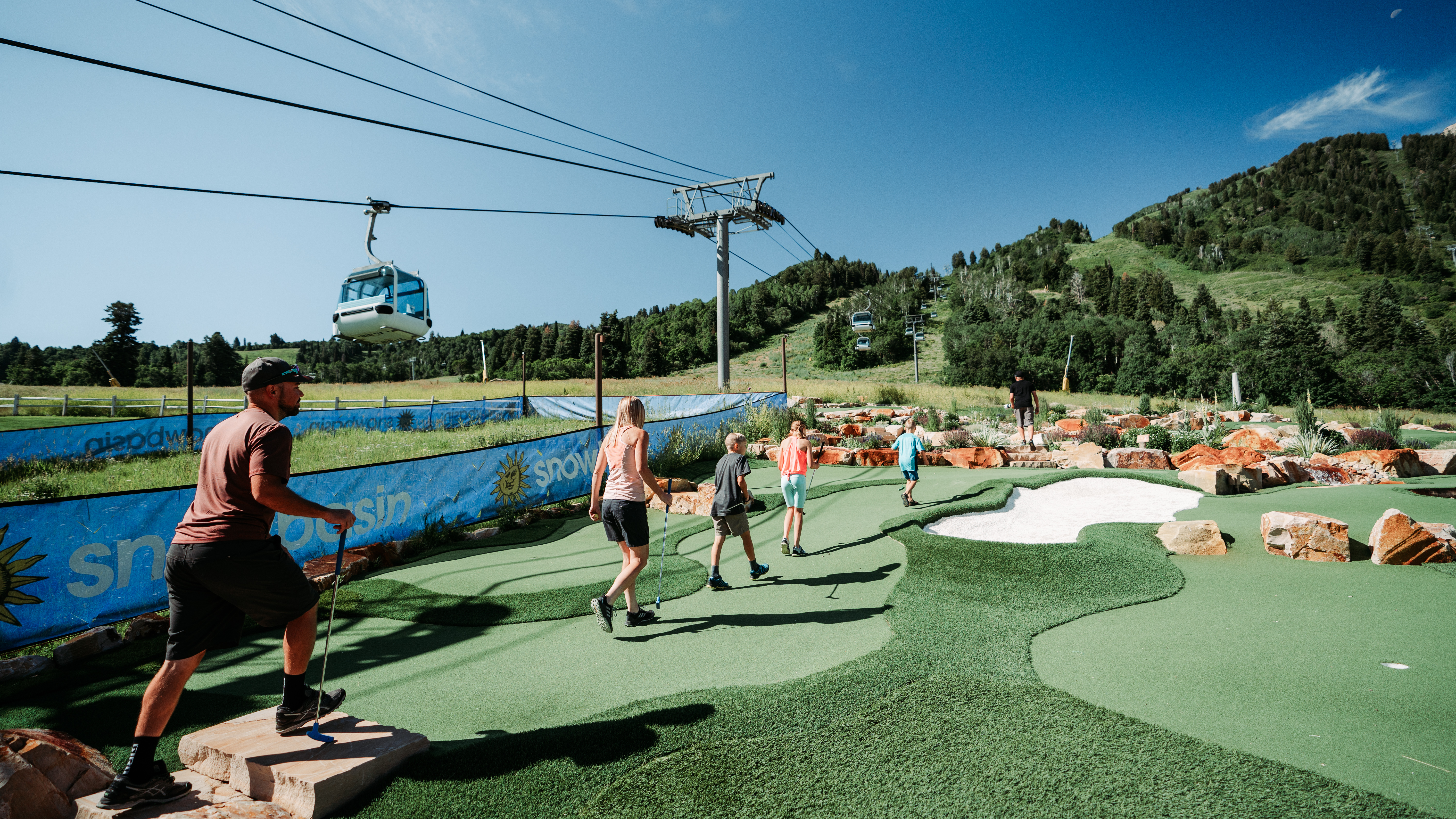 mini-golf